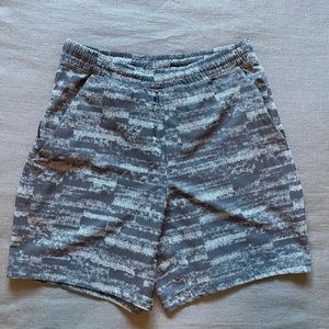 Lululemon Pace Breakers 7in Shorts